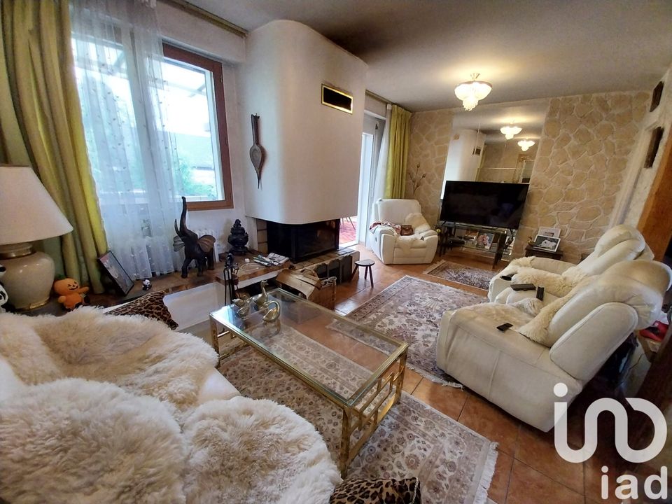 Villa i Montfermeil, Seine-Saint-Denis - foto 2