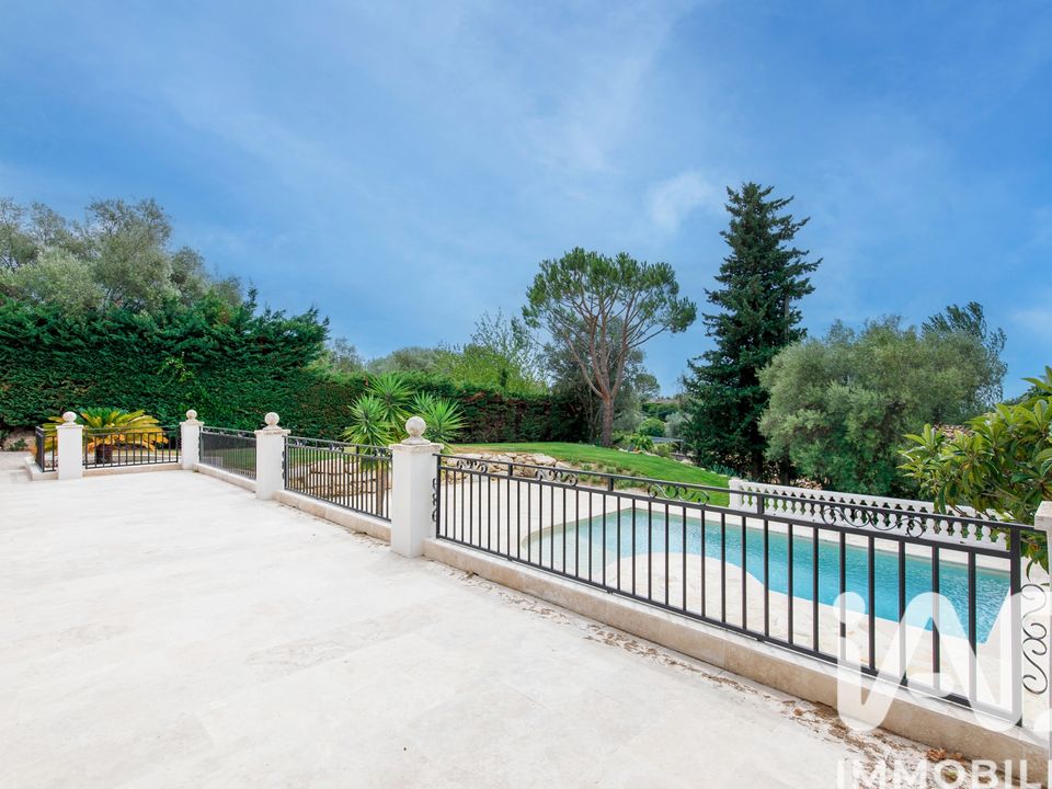 Villa i Tourrettes-sur-Loup, Alpes-Maritimes - foto 4