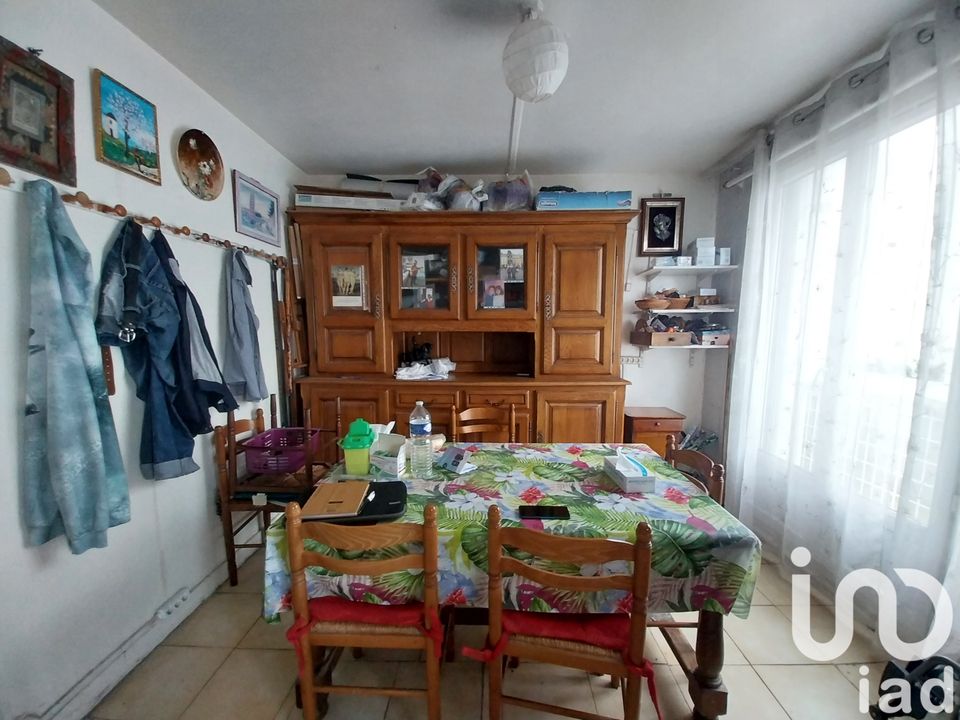 Lejlighed i Clichy-sous-Bois, Seine-Saint-Denis - foto 2