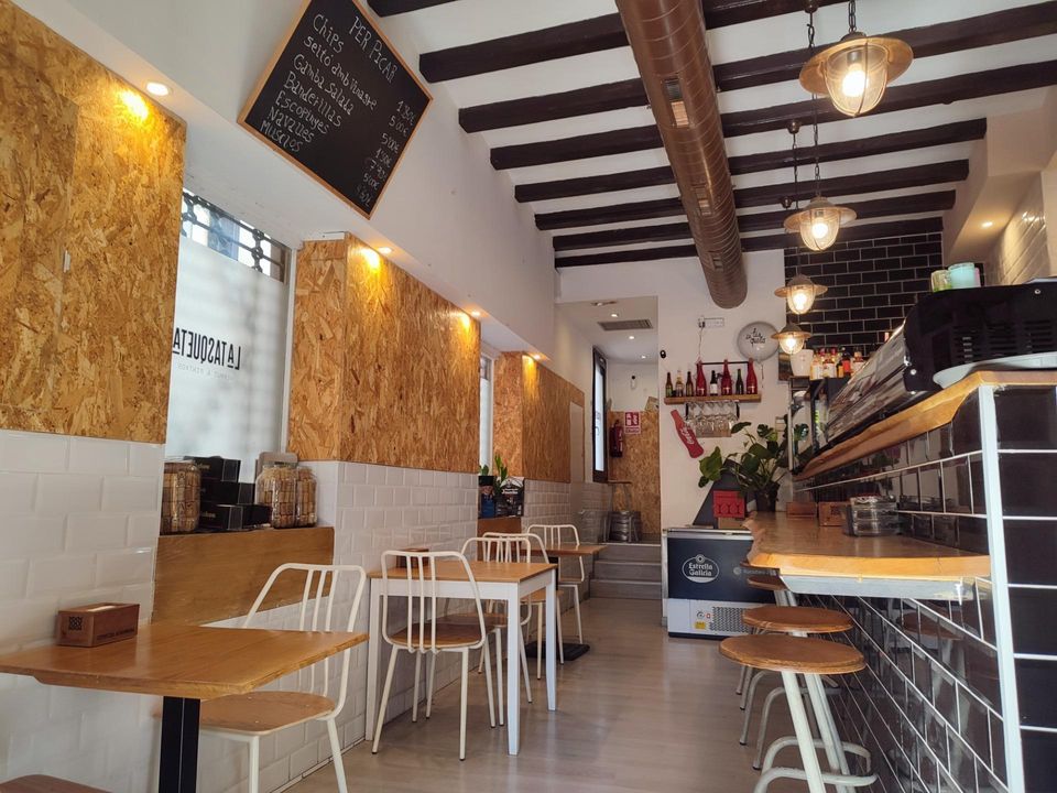 Erhvervsejendom i Caldes De Montbui, Barcelona - foto 4
