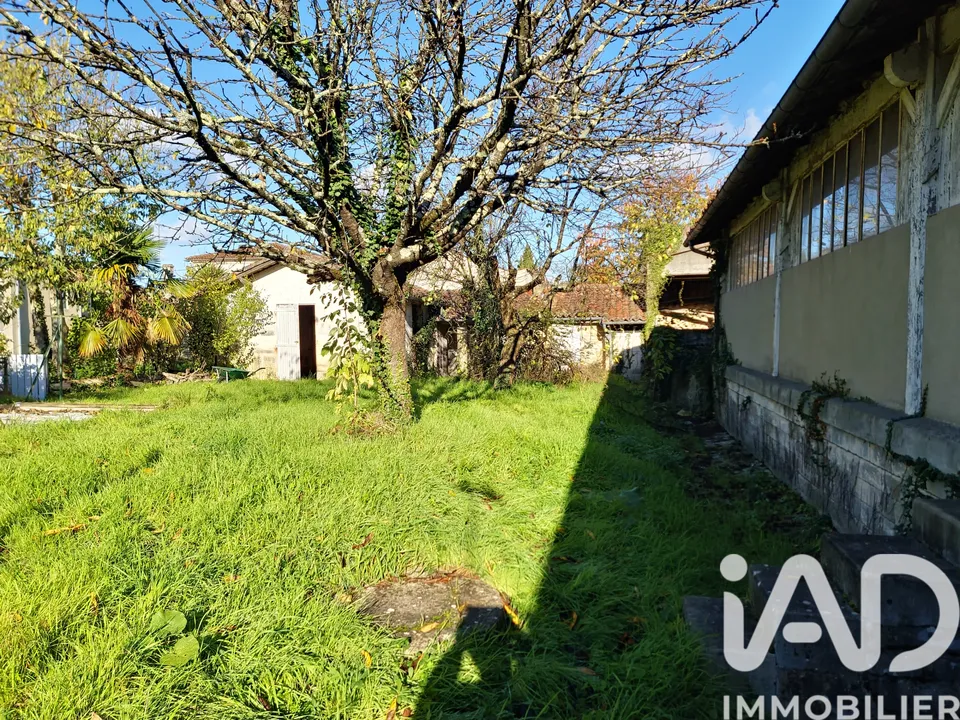 Helårsgrund i Cognac, Charente - foto 1