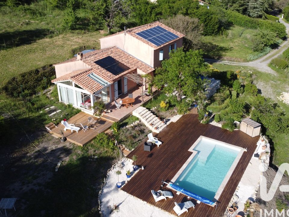 Villa i La Robine-sur-Galabre, Alpes-de-Haute-Provence - foto 1