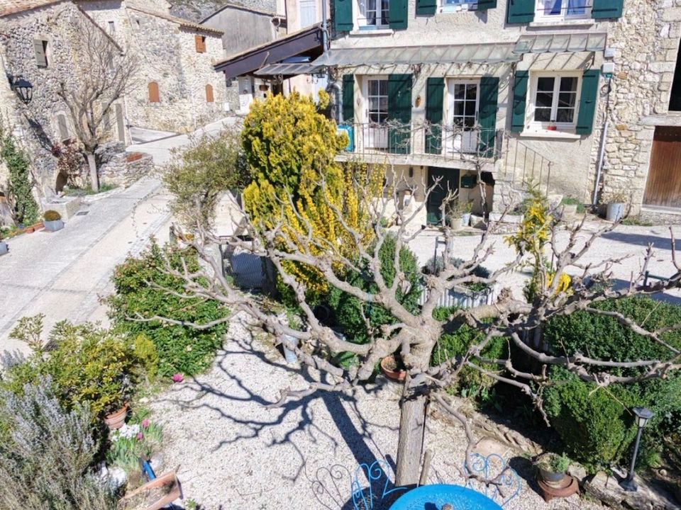 Casa de pueblo en Aurel, Vaucluse - foto 1