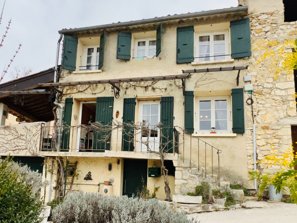 Dorpshuis in Aurel, Vaucluse - foto 1