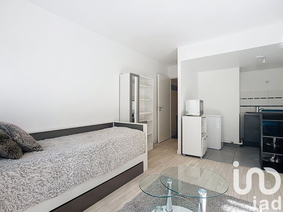 Lejlighed i La Garenne-Colombes, Hauts-de-Seine - foto 3