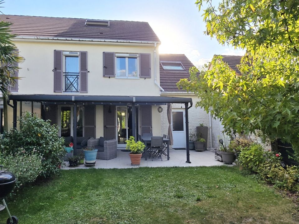 Villa i Bailly-Romainvilliers, Seine-et-Marne - bilde 1