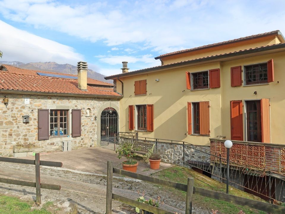 Villa i Bagnone, Massa and Carrara - foto 1