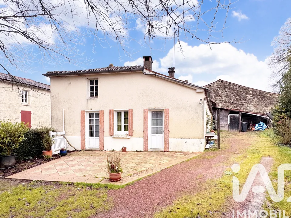 Landsbyhus i La Caillere-Saint-Hilaire, Vendee - foto 1