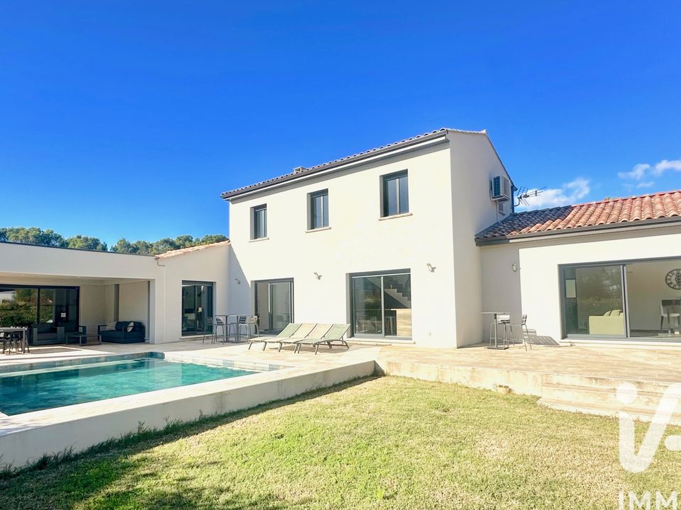 Villa i Uchaux, Vaucluse - bilde 1