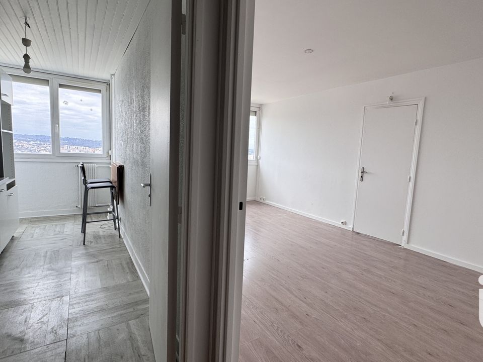 Lejlighed i Nanterre, Hauts-de-Seine - foto 1