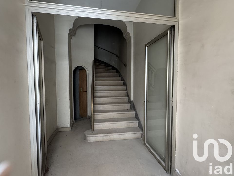 Erhvervsejendom i Nimes, Gard - foto 1