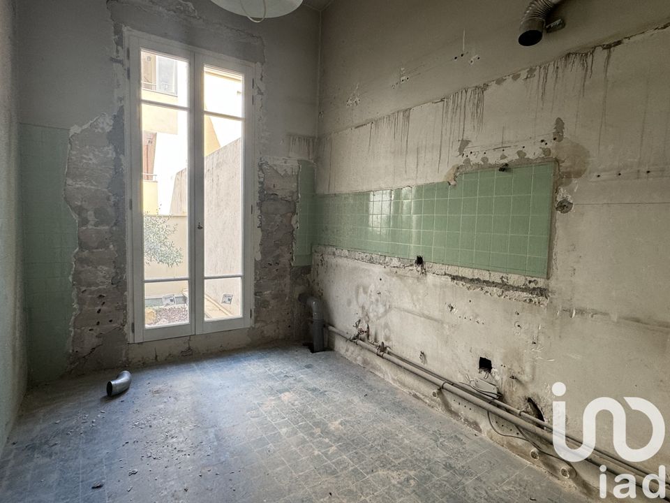 Erhvervsejendom i Nimes, Gard - foto 5