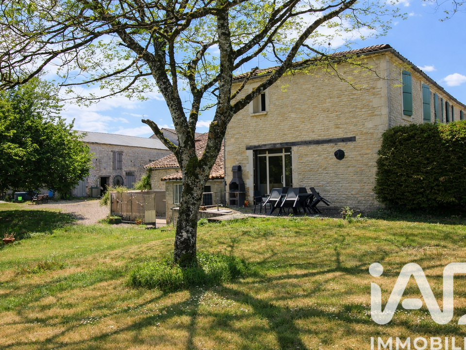 Villa i Saint-Fraigne, Charente - foto 4