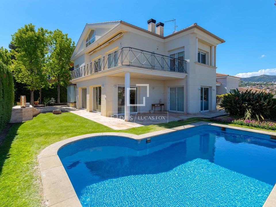 Villa i Alella, Barcelona - foto 1