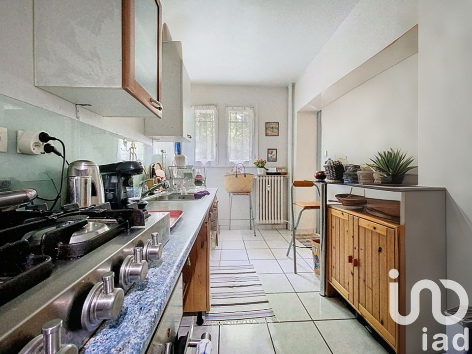 Appartement in Sainte-Foy-les-Lyon, Rhone - foto 5
