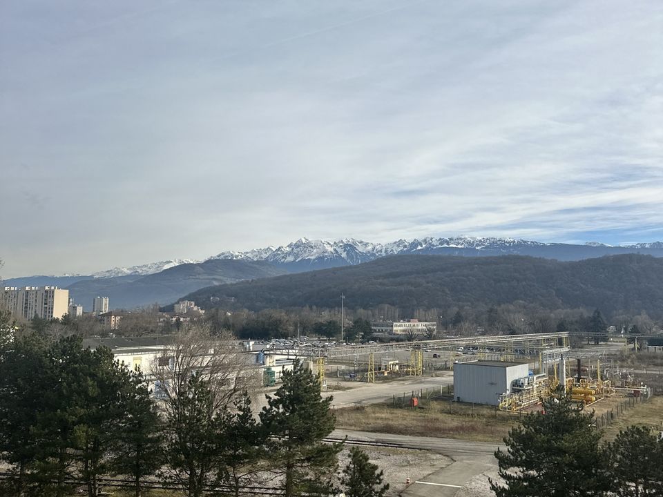 Lejlighed i Le Pont-de-Claix, Isere - foto 2