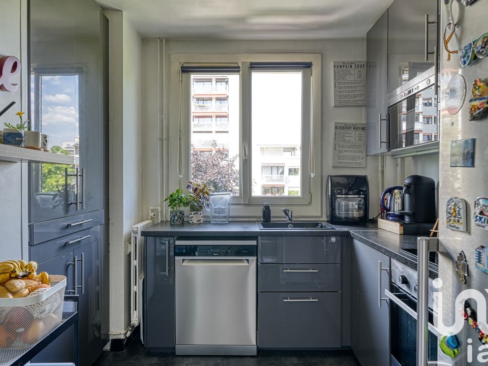 Lejlighed i Courbevoie, Hauts-de-Seine - foto 1