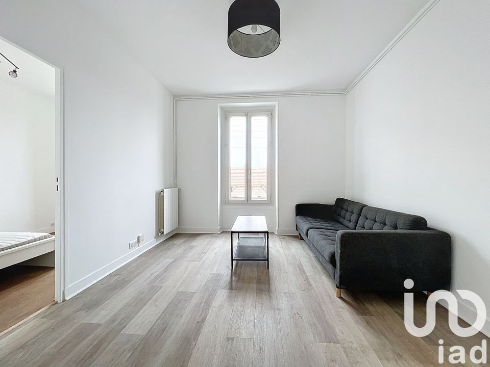 Lejlighed i Villeneuve-Saint-Georges, Val-de-Marne - foto 1
