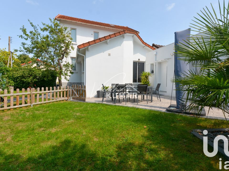 Villa i Aulnay-sous-Bois, Seine-Saint-Denis - foto 3