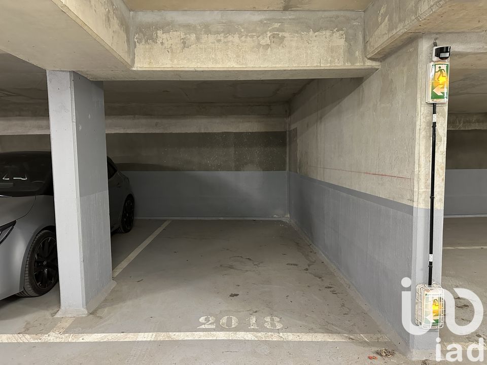 Parkeringsplads i Saint-Maur-des-Fossés, Val-de-Marne - foto 3