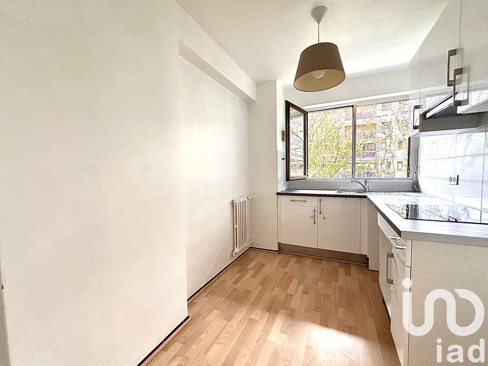 Apartment in Rueil-Malmaison, Hauts-de-Seine - photo 3