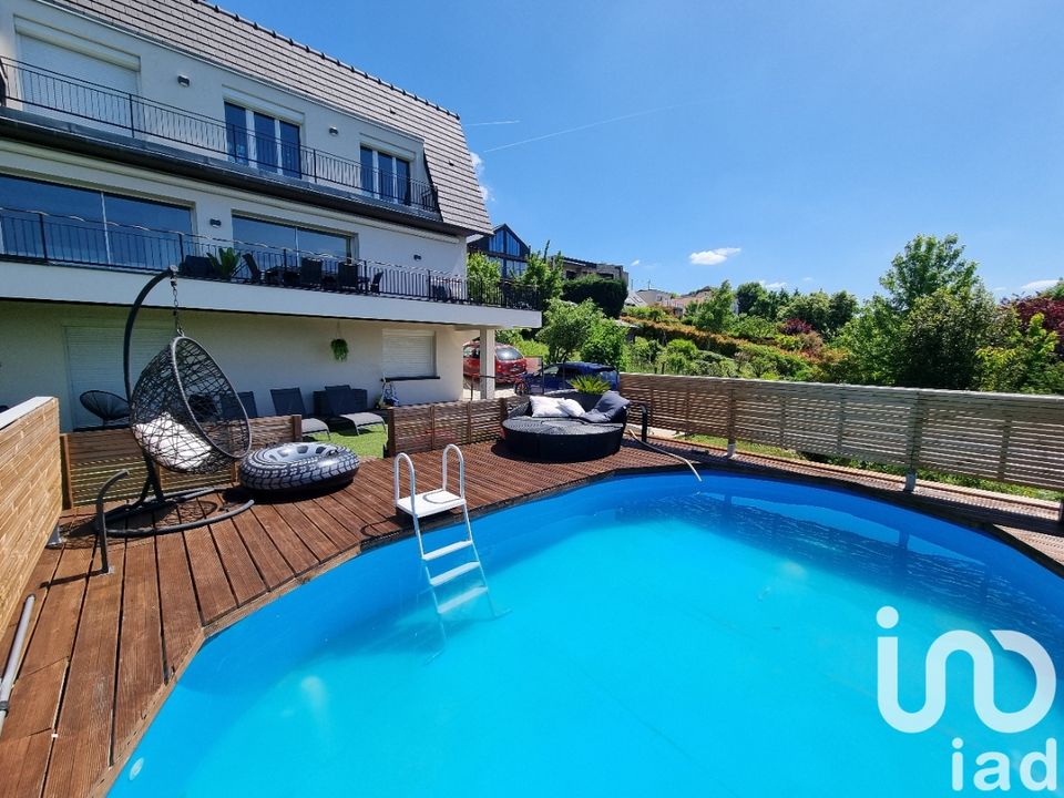 Villa i Chennevieres-sur-Marne, Val-de-Marne - foto 1