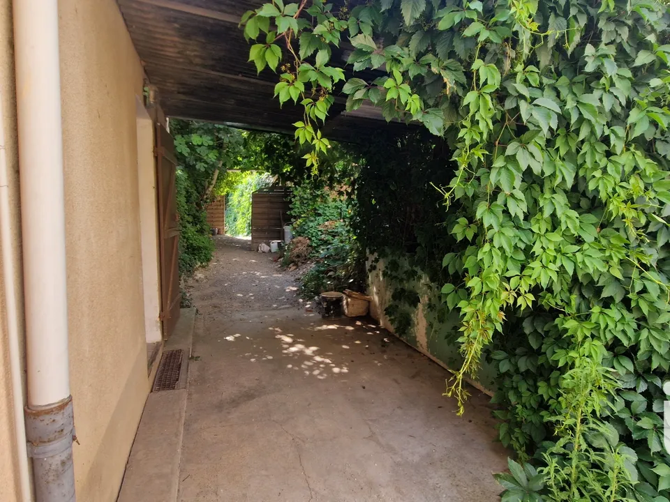 Landsbyhus i Montagnac-Montpezat, Alpes-de-Haute-Provence - foto 1