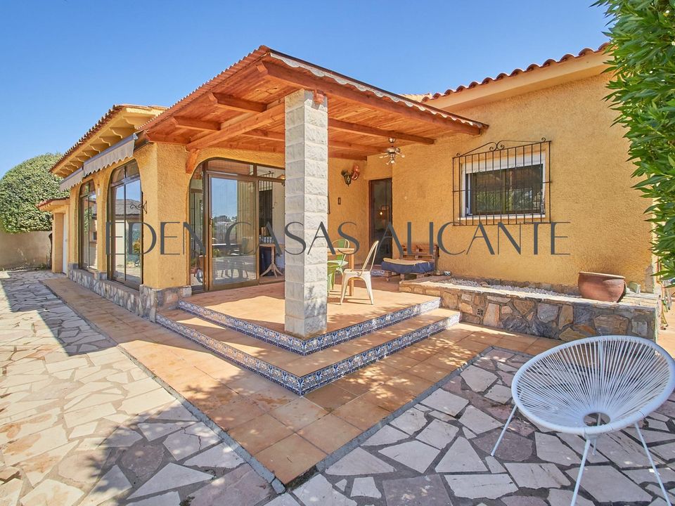 Villa i Busot, Alicante - bilde 2
