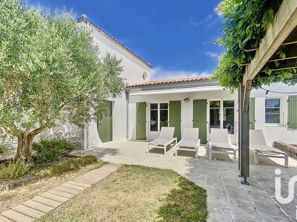 Villa i Sainte-Marie-de-Ré, Charente-Maritime - foto 1