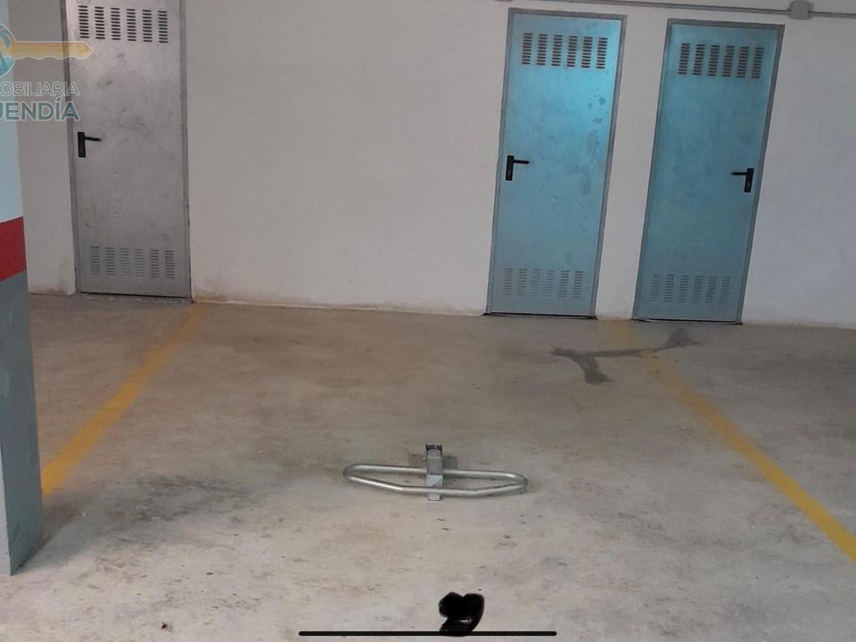 Garage i Puerto De Mazarron, Murcia - foto 5