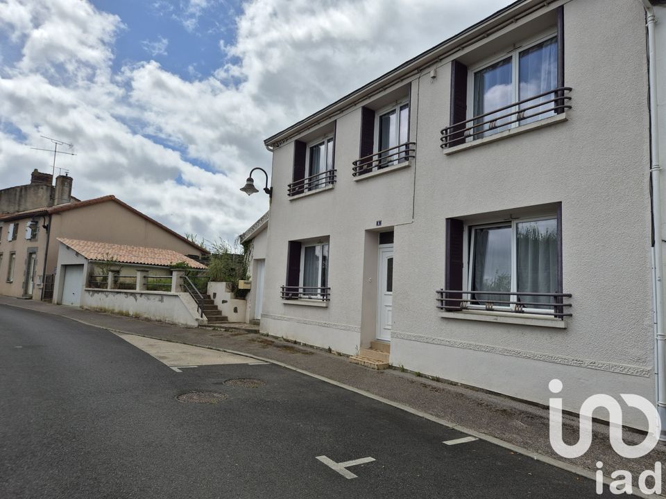 Byhus i La Foret-sur-Sevre, Deux-Sevres - foto 1