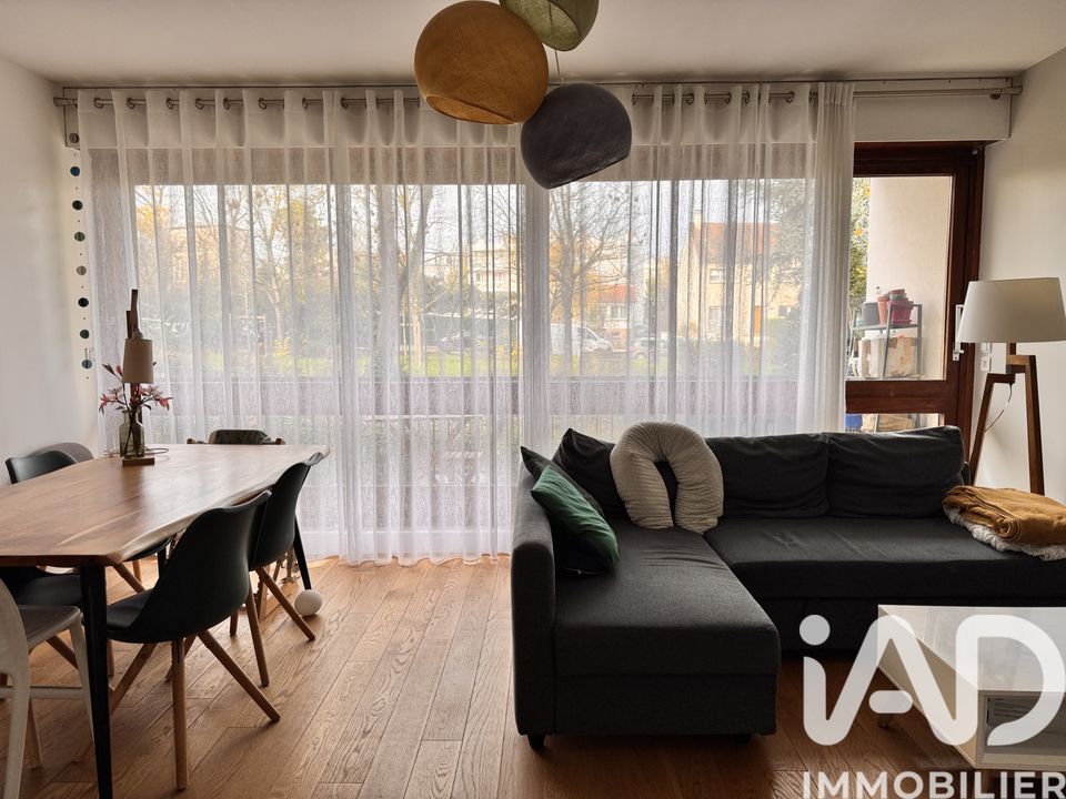 Lejlighed i Le Plessis-Robinson, Hauts-de-Seine - foto 2