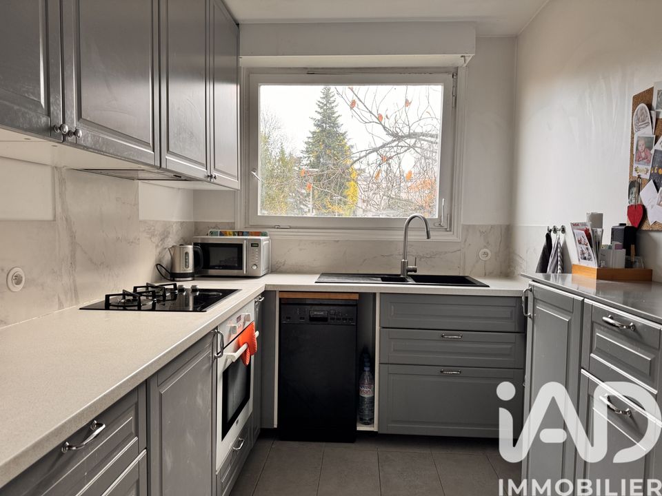 Lejlighed i Le Plessis-Robinson, Hauts-de-Seine - foto 4