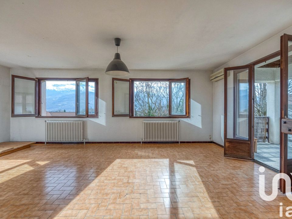Villa i Crolles, Isere - foto 1
