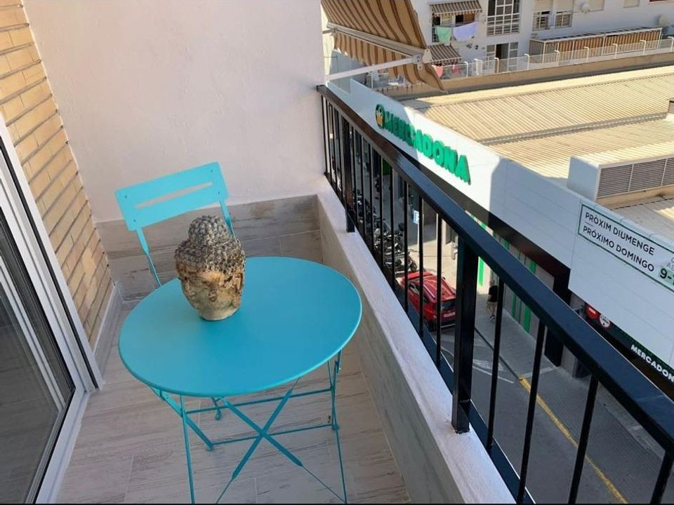 Lejlighed i Villajoyosa, Alicante - foto 2