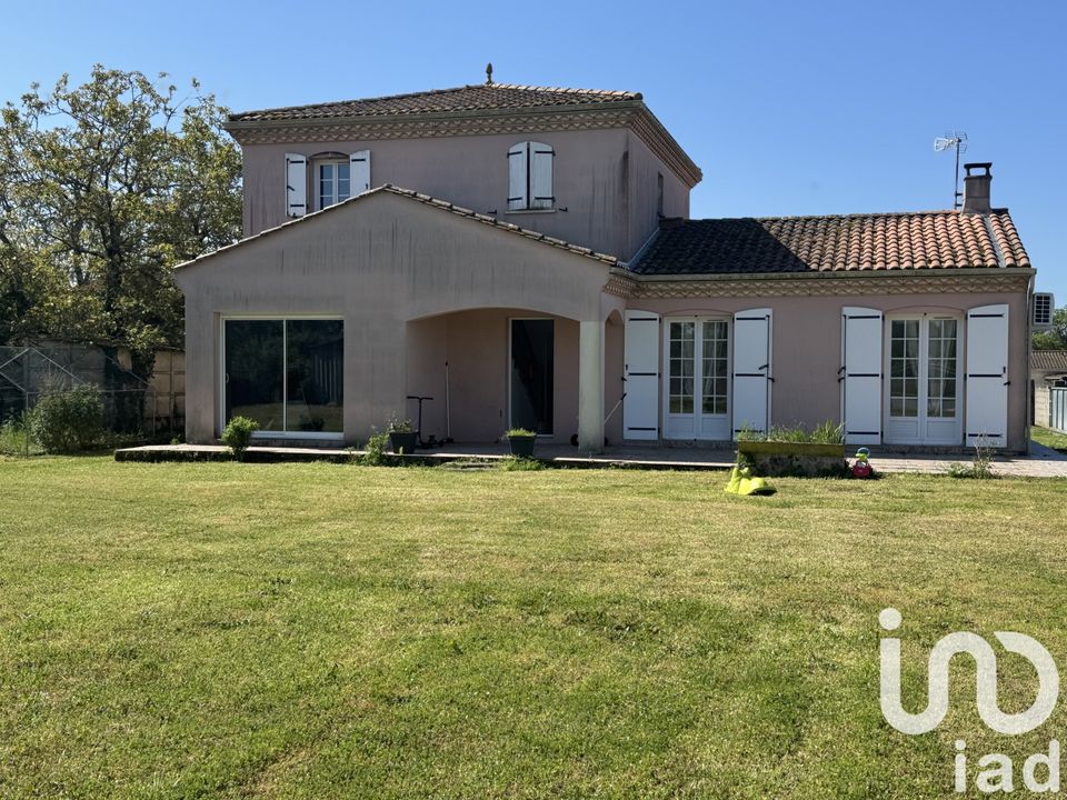 Villa en Saint-Sauveur, Gironde - foto 1