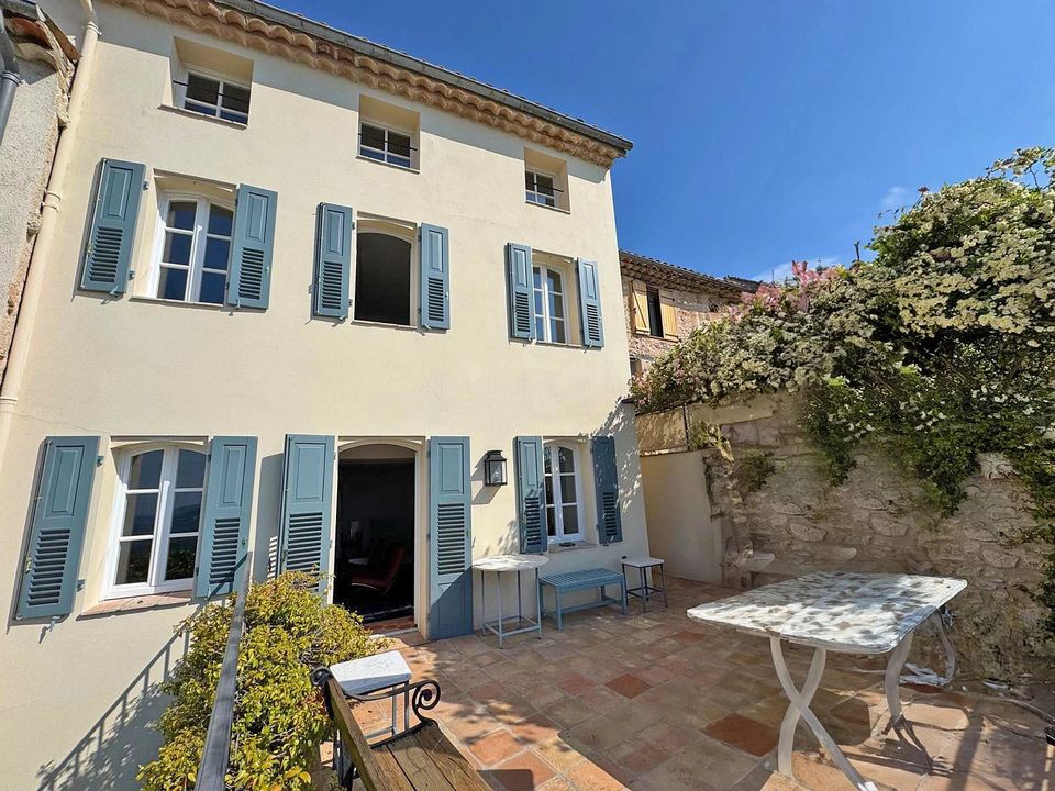 Lejlighed i Chateauneuf-Grasse, Alpes-Maritimes - foto 2