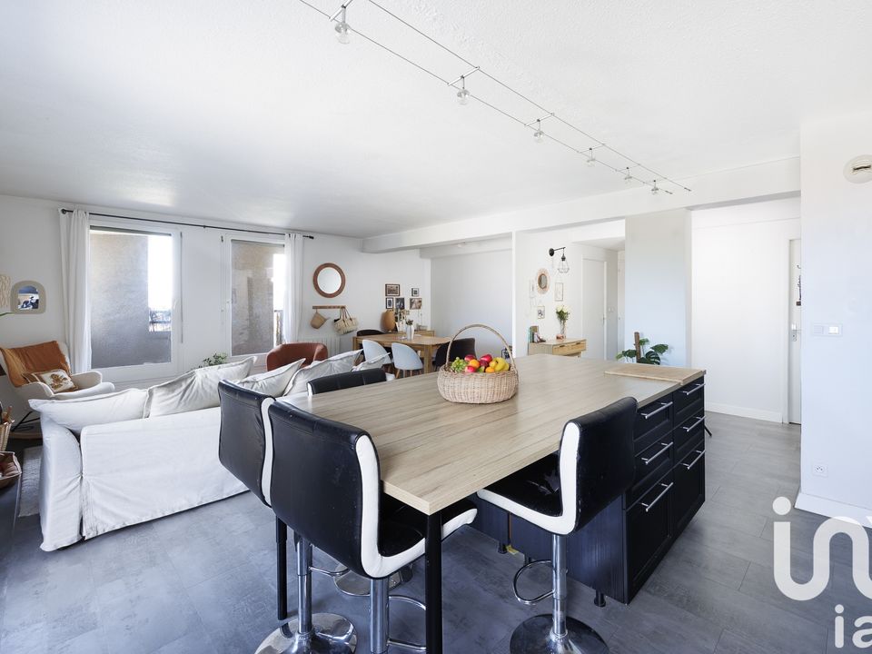 Apartamento en Saint-Genis-les-Ollières, Rhone - foto 2