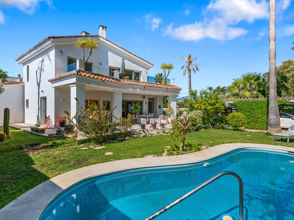 Villa i San Pedro de Alcantara, Malaga - foto 1