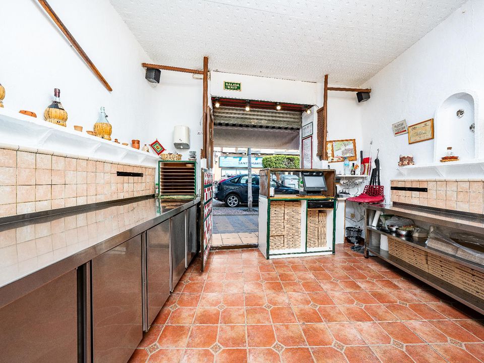 Erhvervsejendom i Villajoyosa, Alicante - foto 4