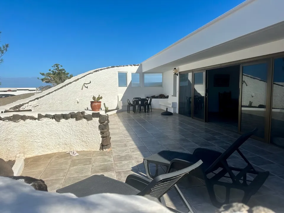 Bungalow i Caleta De Famara, Lanzarote - foto 1