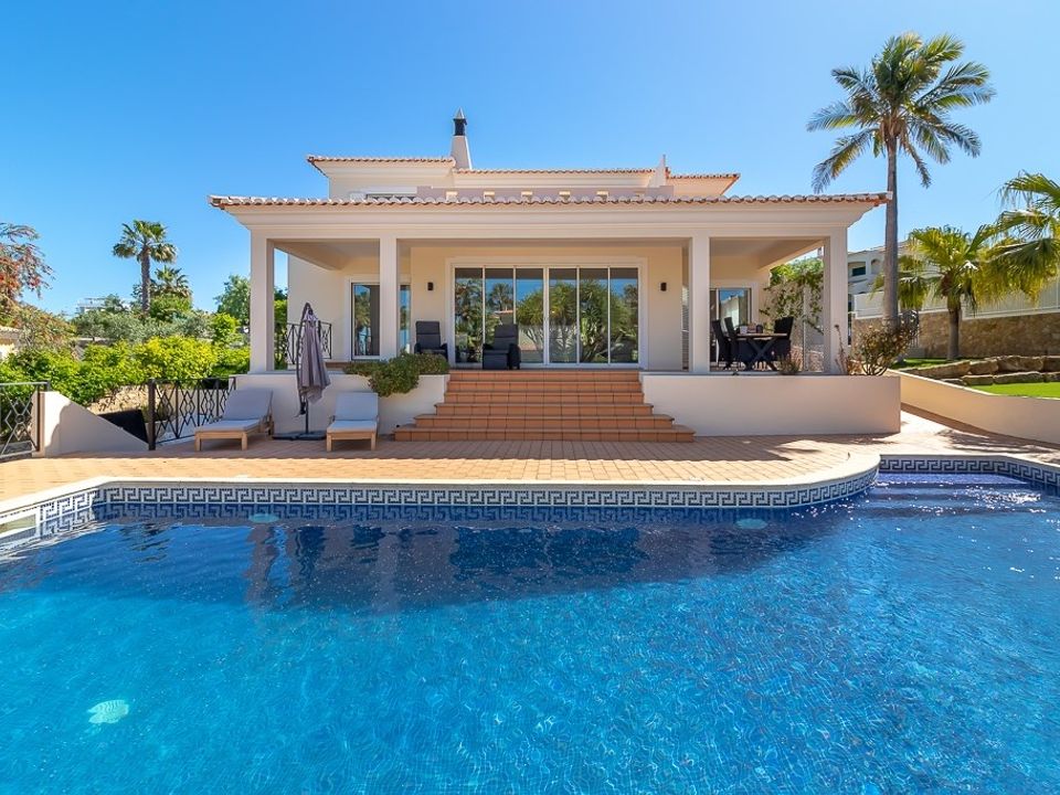 Villa en Ferragudo, Faro - foto 1