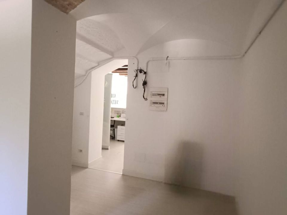 Erhvervsejendom i Pordenone, Pordenone - foto 5