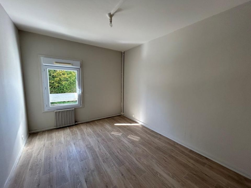 Lejlighed i Charny-Oree-de-Puisaye, Yonne - foto 4