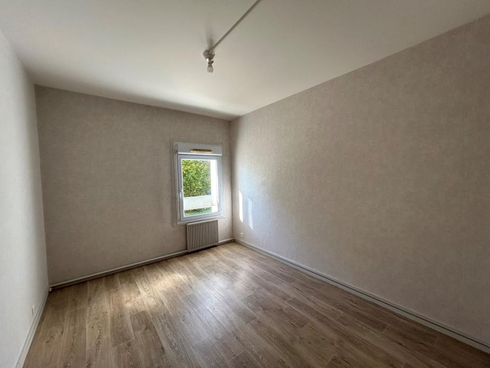 Lejlighed i Charny-Oree-de-Puisaye, Yonne - foto 5