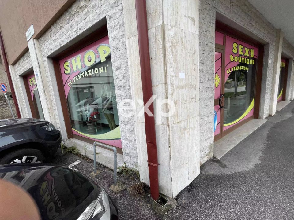 Erhvervsejendom i Casarsa della Delizia, Pordenone - foto 4