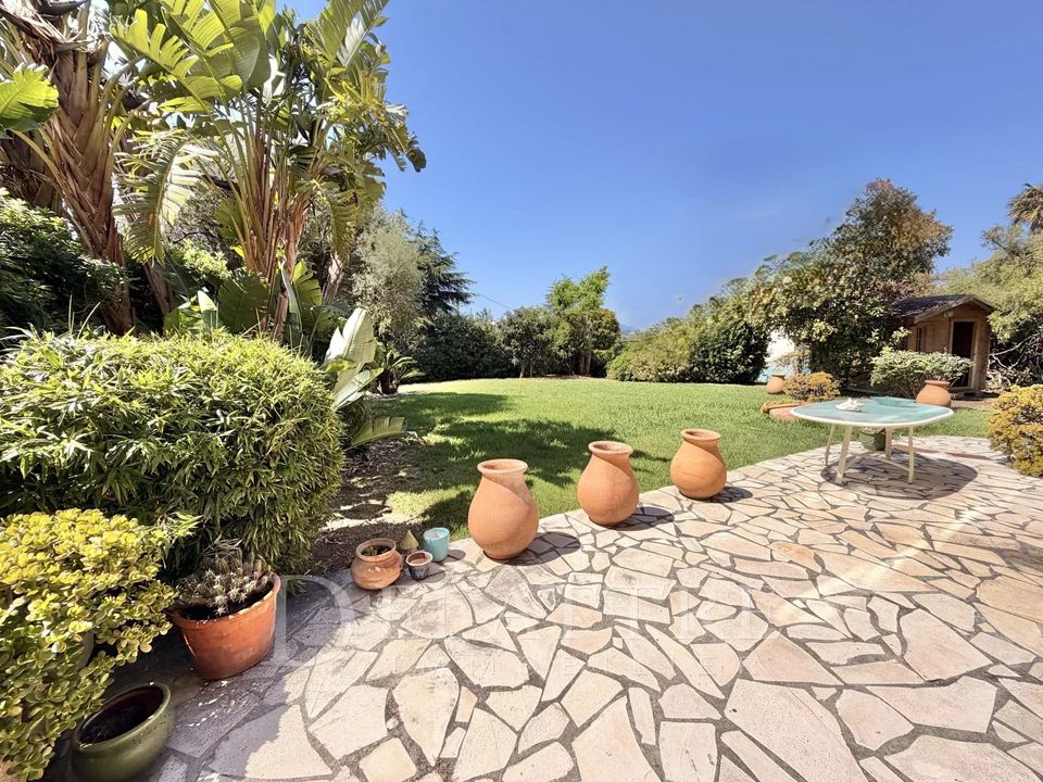Lejlighed i Antibes, Alpes-Maritimes - foto 1