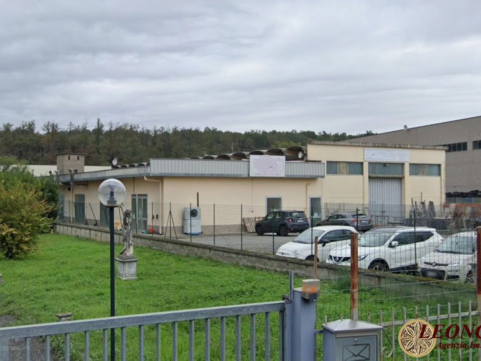 Erhvervsejendom i Licciana Nardi, Massa and Carrara - foto 2
