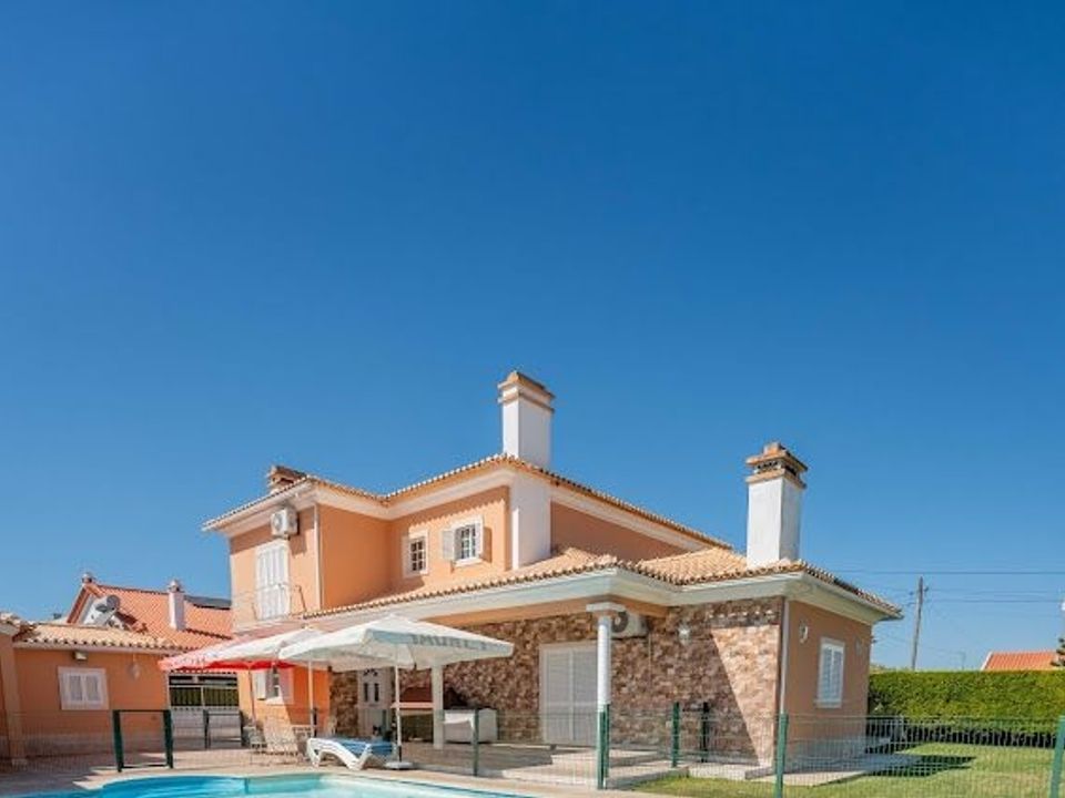 Villa - Setubal, Setubal - photo 1