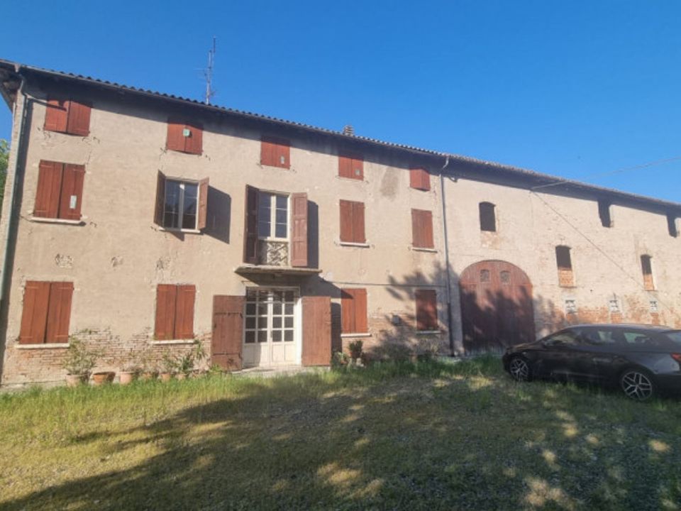 Landejendom i San Martino in Rio, Reggio Emilia - foto 1